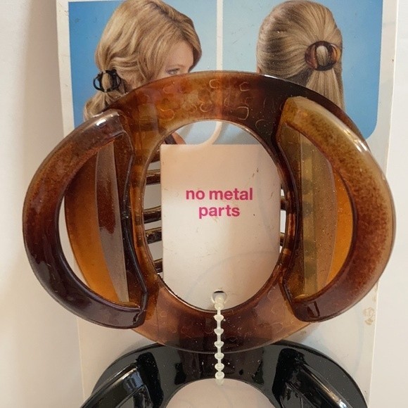 Scunci Hair Clip Claw Clamp Spring Free Clip 1 Pack of 2 No Metal Brown - Picture 3 of 10